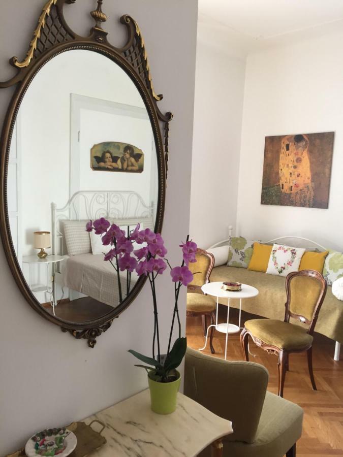 Golden Rooms Bed & Breakfast Terst Pokoj fotografie